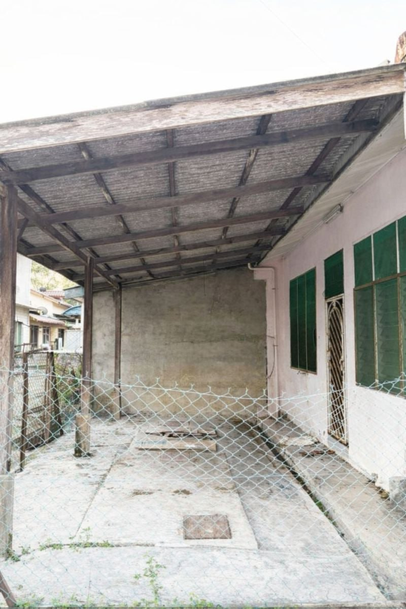 TERES SETINGKAT ENDLOT TAMAN SANGSURA, MAK CHILI – KEMAMAN