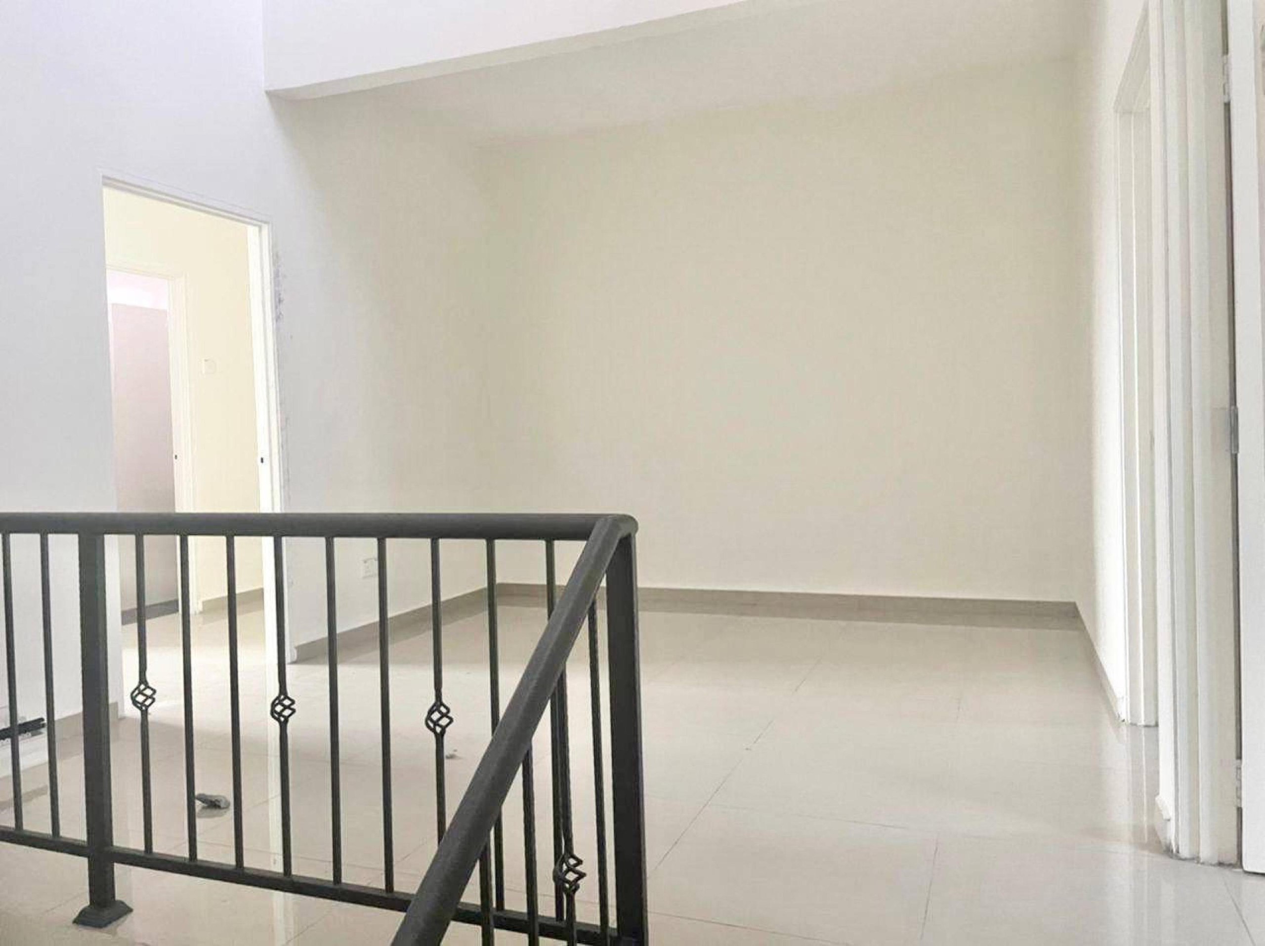 Rumah Teres 2 Tingkat Taman Geliga Sempadan Banggul