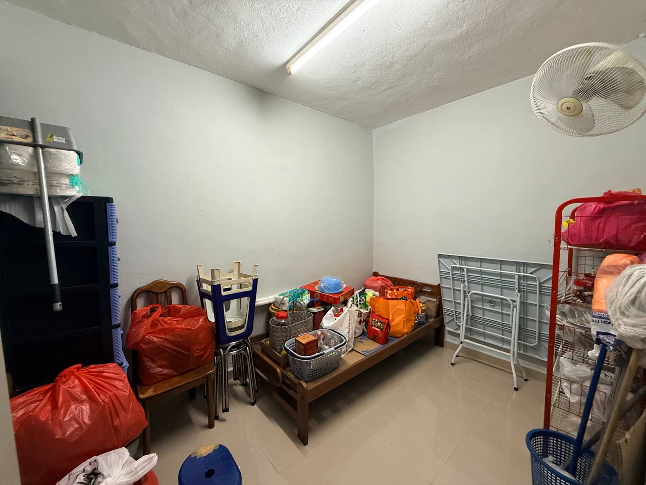 Rumah Teres 2 Tingkat di Geliga Untuk Dijual