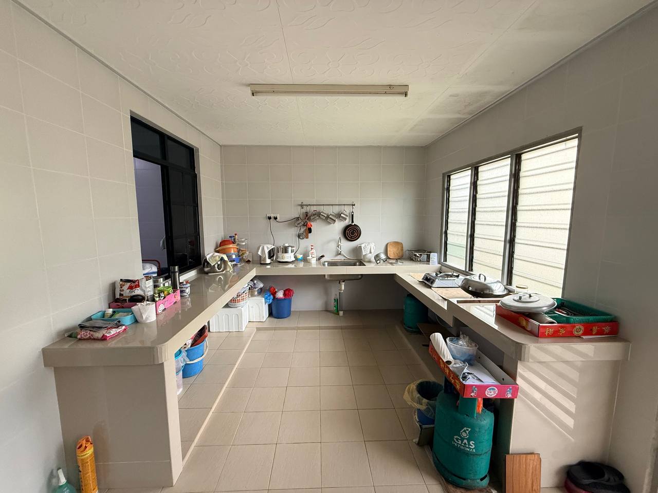 Rumah Teres 2 Tingkat di Geliga Untuk Dijual