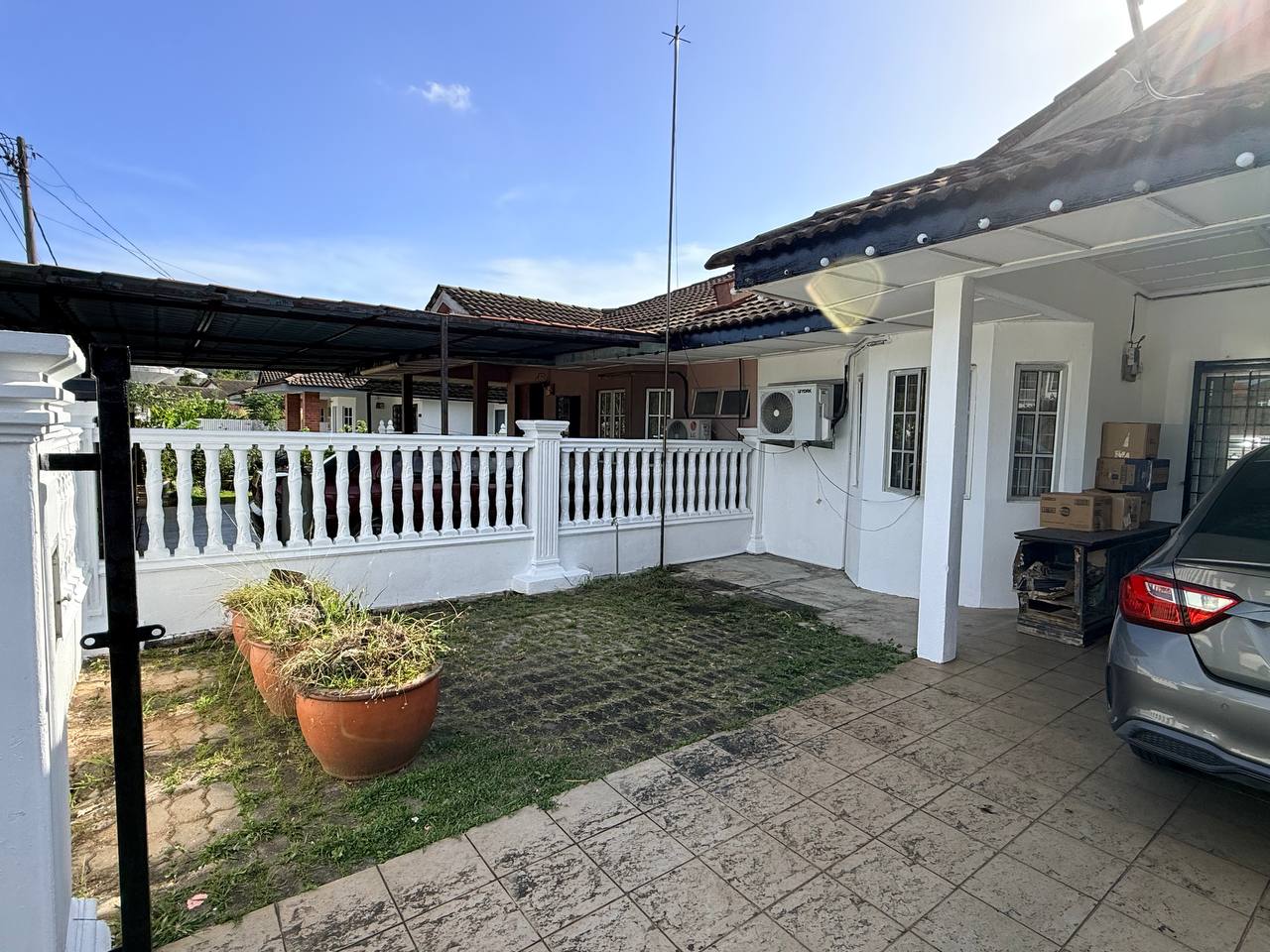 Rumah Semi D Setingkat di Bukit Mentok
