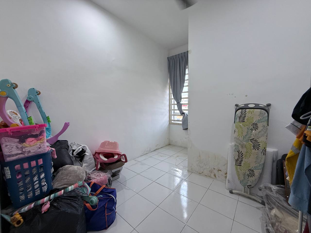 Rumah Semi-D 2 Tingkat di Pengkalan Pandan, Chukai