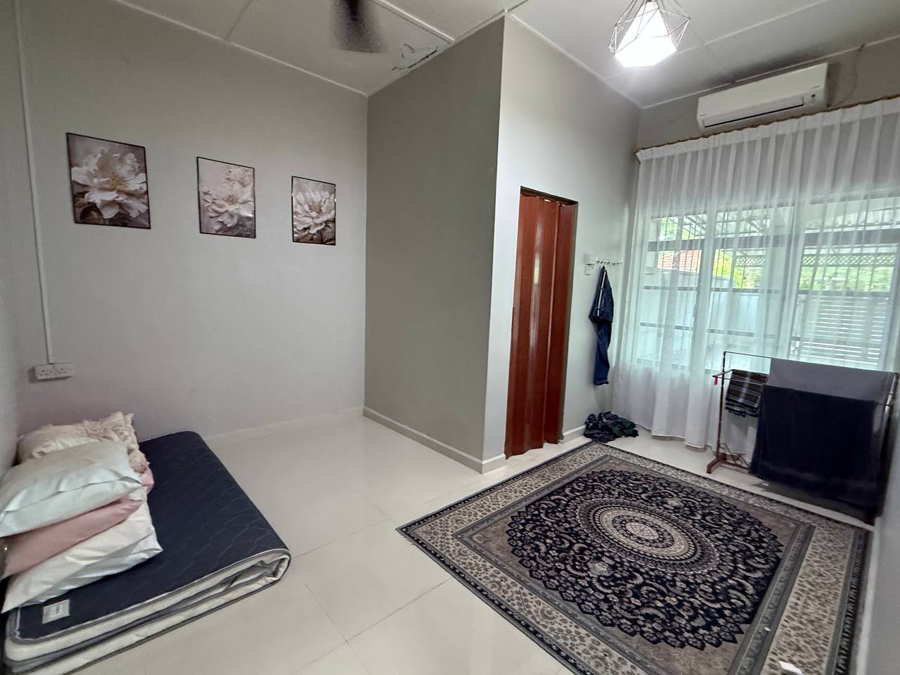 Semi - D Corner Lot di Bukit Kuang