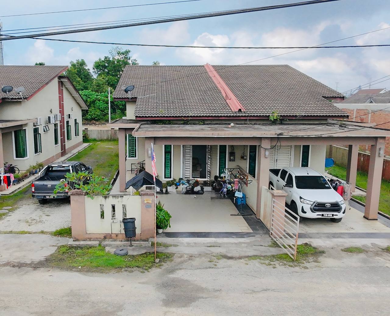 Rumah Semi-D Bukit Kuang, Chukai (Fully Furnished)
