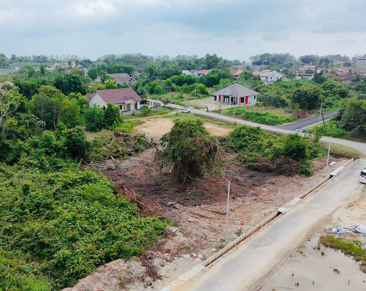 Tanah Lot Saiz 5651 sqft di Fikri, Chukai