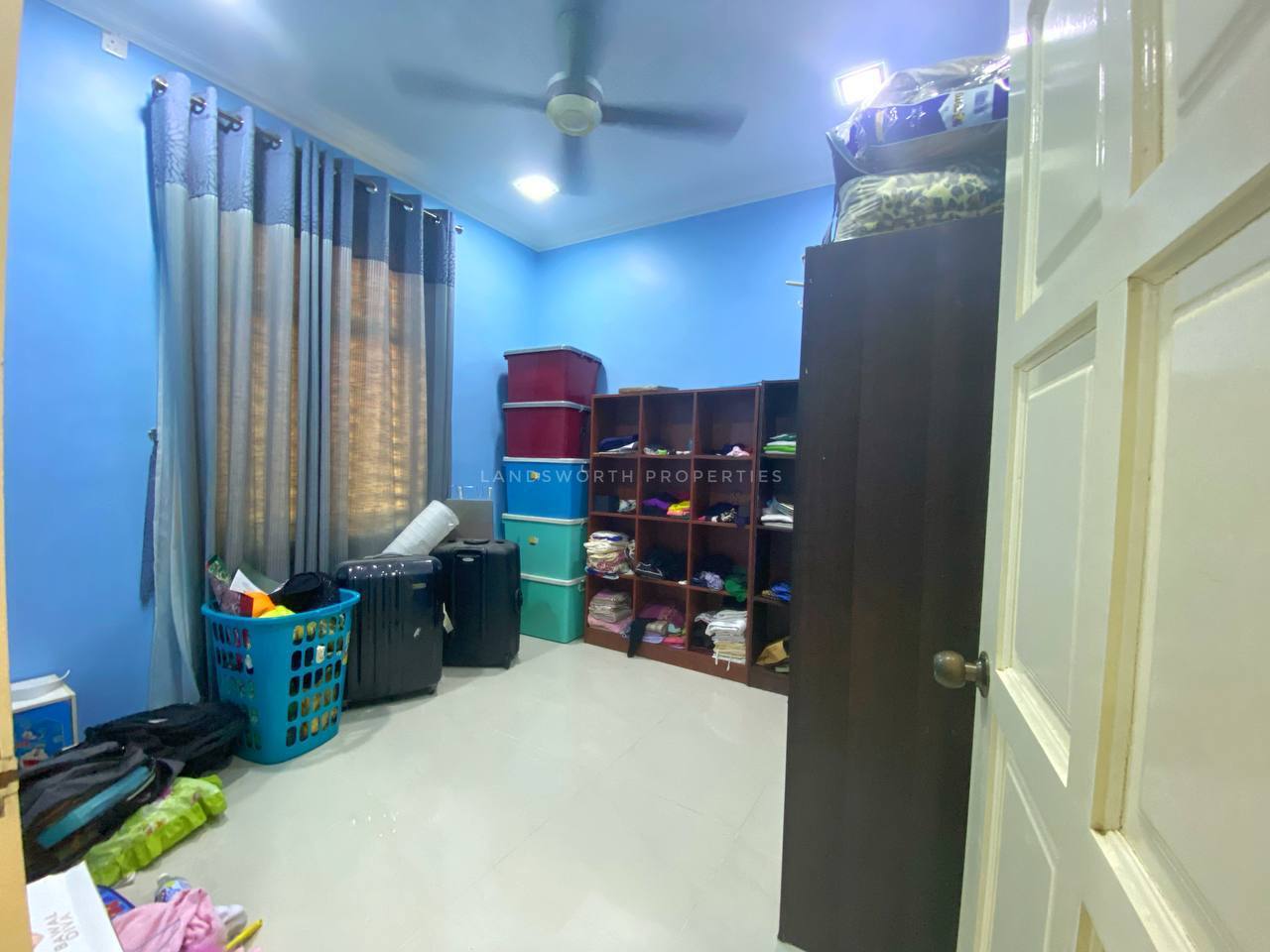 Rumah Banglo di Meraga Beris, Kijal