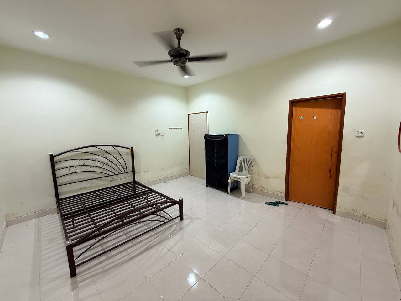 Rumah Semi D Setingkat di Bukit Mentok  - Jalan Alamanda 11