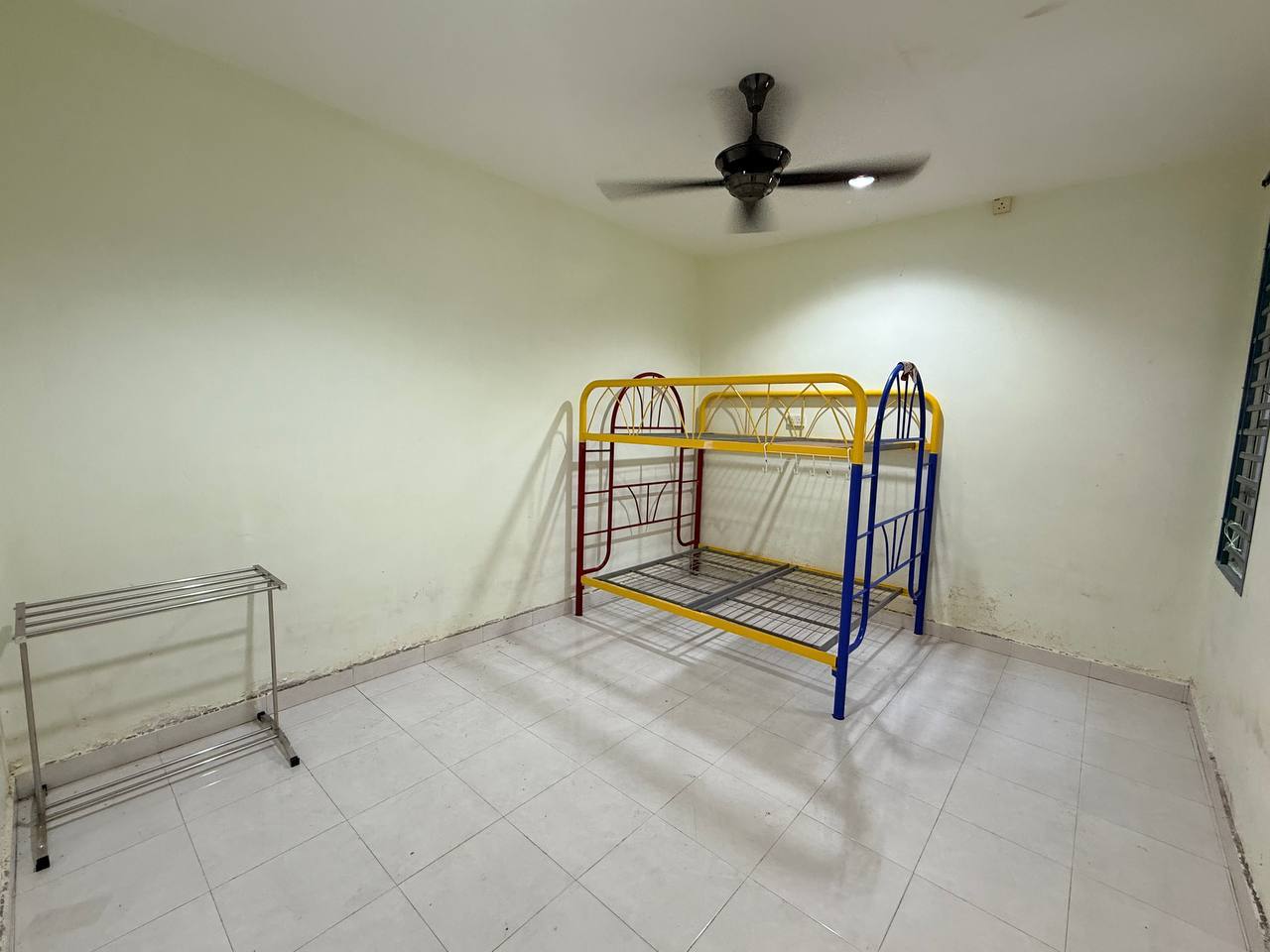 Rumah Semi D Setingkat di Bukit Mentok  - Jalan Alamanda 11