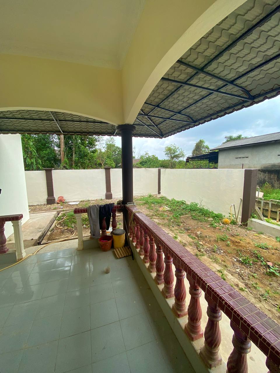 Rumah Banglo 1 1/2 Tingkat di Taman Fikri, Chukai