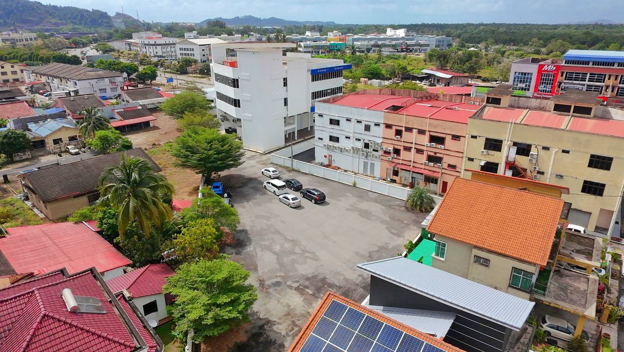 Bangunan Wisma 3 Tingkat di Bandar Chukai, Kemaman