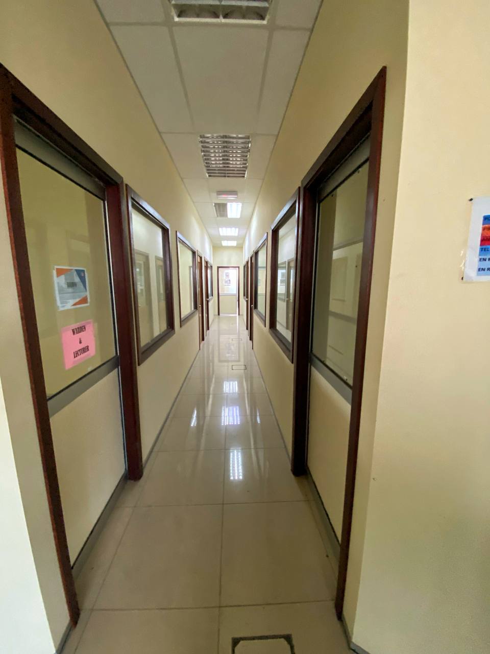 Bangunan Wisma 3 Tingkat di Bandar Chukai, Kemaman