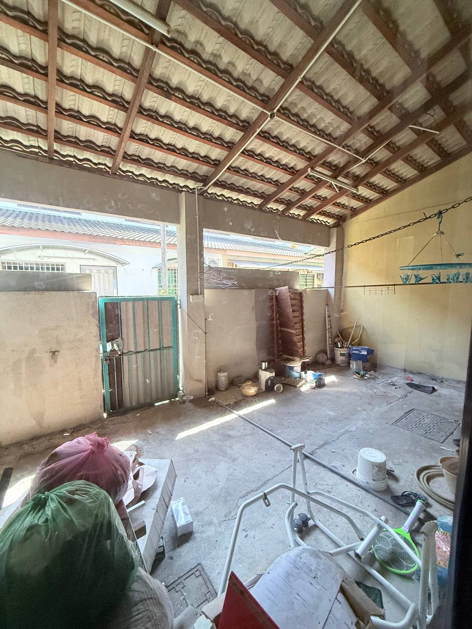 Rumah Teres 2 Tingkat di Taman Perwaja, Kemaman