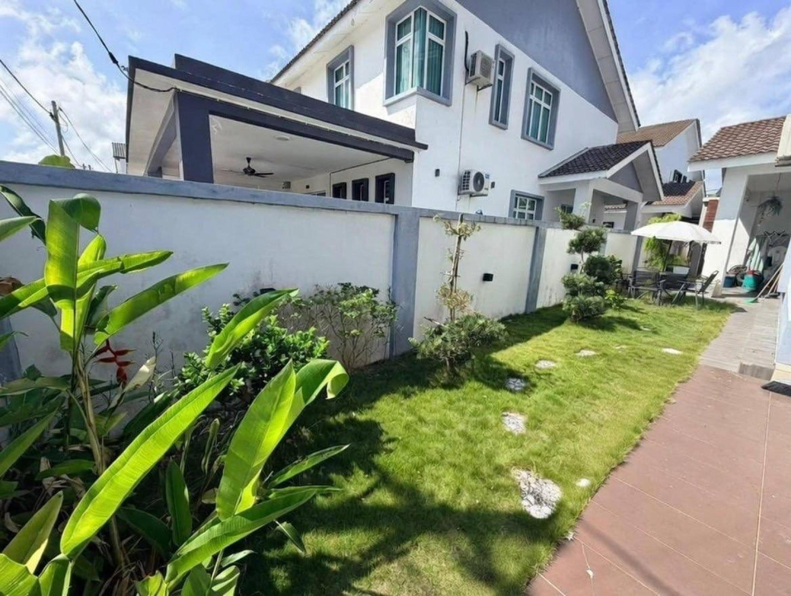SEMI-D 2 TINGKAT BARU – KEMAMAN