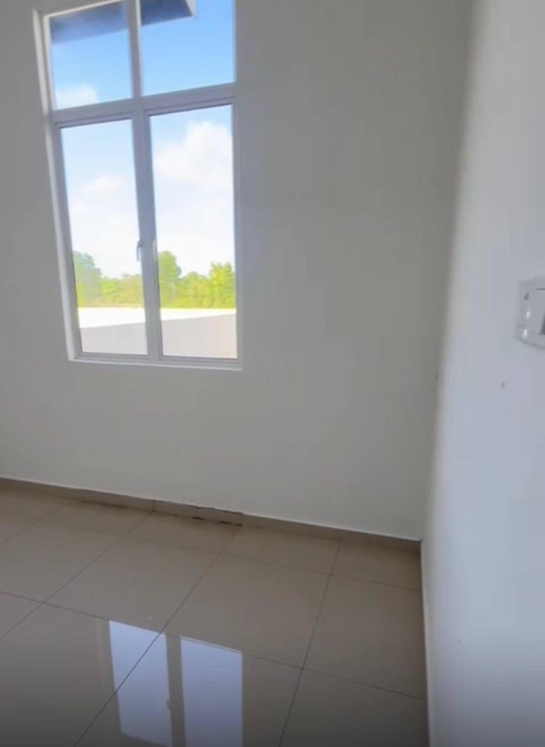 RUMAH SEMI D PAYA LASIR KIJAL KEMAMAN