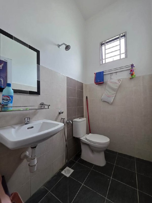 RUMAH TERES 1 TINGKAT, END LOT, BANDAR PUTRA MAK LAGAM KEMAMAN